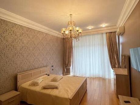 4-room apartment, 231 m², 28 May: 750 000 ₼ 5