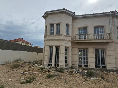 5-комн. дом/дача - пос. Нардаран - 230 м²