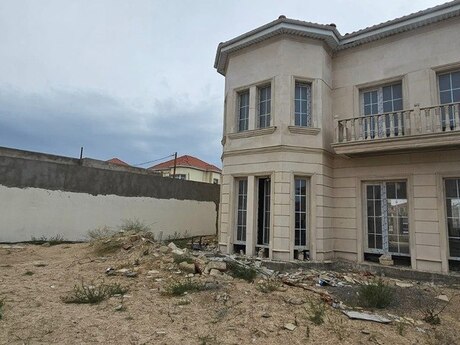 5-комн. дом/дача - пос. Нардаран - 230 м²