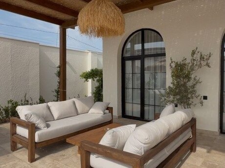3 otaqlı həyət evi/bağ evi - Şüvəlan q. - 250 m²