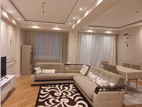 4 otaqlı yeni tikili - Nəsimi r. - 185 m²