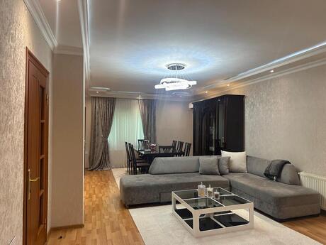5 otaqlı həyət evi/bağ evi - Həzi Aslanov q. - 150 m²