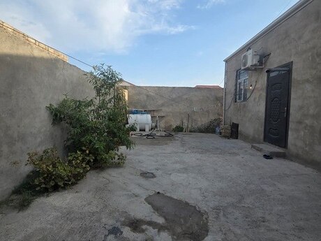 3 otaqlı həyət evi/bağ evi - Binə q. - 100 m²