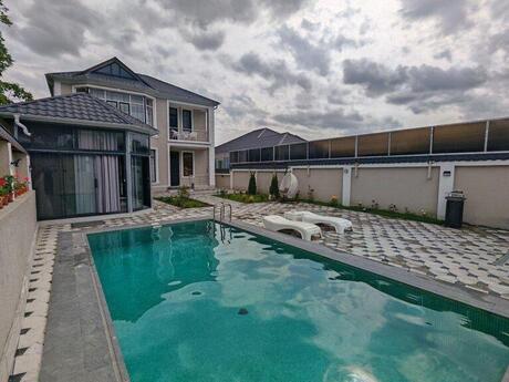 5 otaqlı həyət evi/bağ evi - Qəbələ - 250 m²