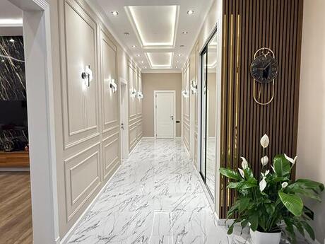 5 otaqlı həyət evi/bağ evi - Mərdəkan q. - 195 m²