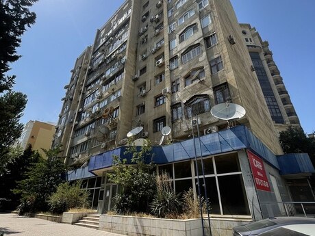 Объявление №5375759 - Баку, м. Низами, 3-комн., 85 м², 10/10 этаж