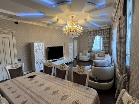 Elan №5376313 - Bakı, 8 Noyabr m., 3 otaqlı, 153 m², 14/20 mərtəbə