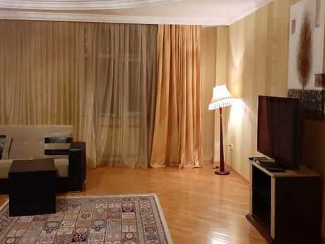 3 otaqlı yeni tikili - Nizami m. - 156 m²