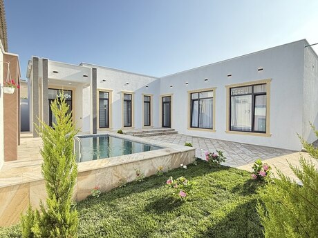 4 otaqlı həyət evi/bağ evi - Şüvəlan q. - 130 m²
