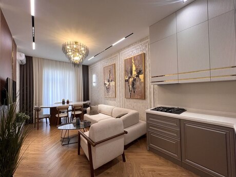2 otaqlı köhnə tikili - Nizami m. - 50 m²