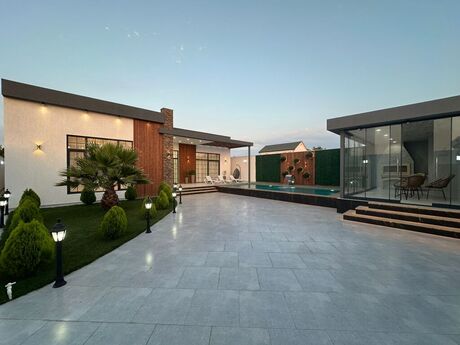 4 otaqlı həyət evi/bağ evi - Mərdəkan q. - 180 m²