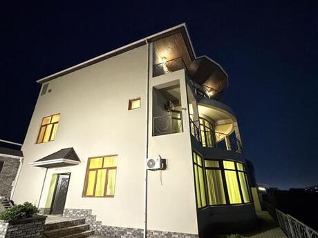 6 otaqlı həyət evi/bağ evi - Badamdar q. - 450 m²