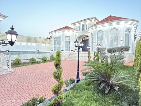 5 otaqlı həyət evi/bağ evi - Mərdəkan q. - 230 m²