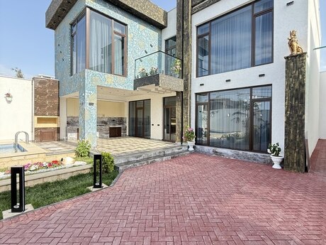 5 otaqlı həyət evi/bağ evi - Şüvəlan q. - 220 m²