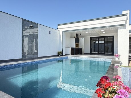 4 otaqlı həyət evi/bağ evi - Mərdəkan q. - 170 m²