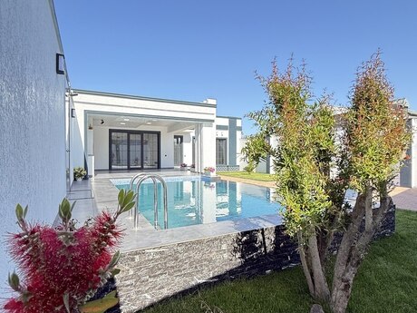 4 otaqlı həyət evi/bağ evi - Mərdəkan q. - 170 m²