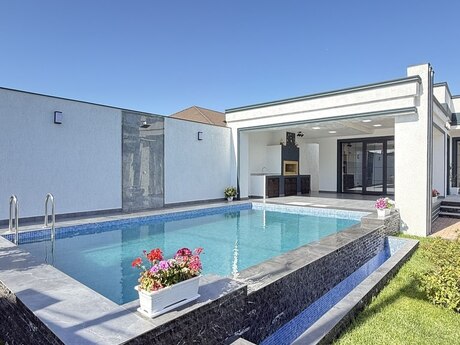 4 otaqlı həyət evi/bağ evi - Mərdəkan q. - 170 m²