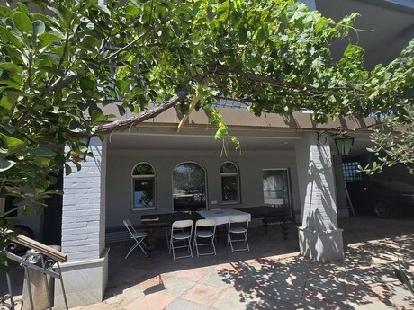 6 otaqlı həyət evi/bağ evi - Bilgəh q. - 250 m²