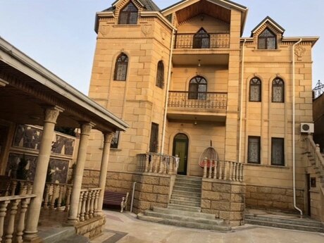 Объявление №5379626 - Баку, м. Кара Караев, 7-комн., 400 м²