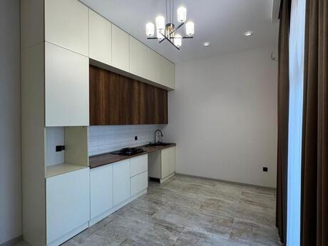 4 otaqlı həyət evi/bağ evi - Şüvəlan q. - 170 m²