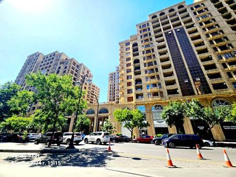 Elan №5380782 - Bakı, 28 May m., 4 otaqlı, 303 m², 20/23 mərtəbə