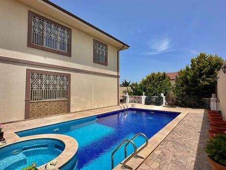 7 otaqlı həyət evi/bağ evi - Mərdəkan q. - 400 m²