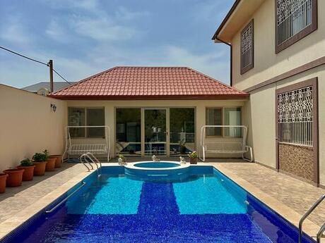 7 otaqlı həyət evi/bağ evi - Mərdəkan q. - 400 m²