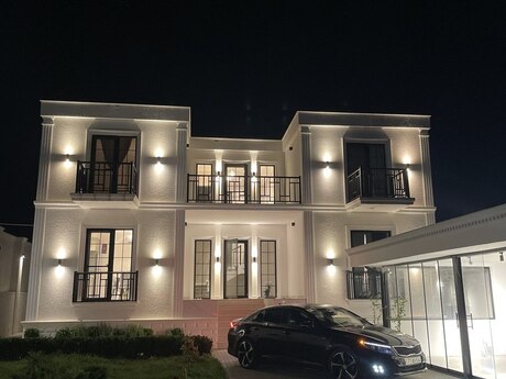 4 otaqlı həyət evi/bağ evi - Buzovna q. - 250 m²