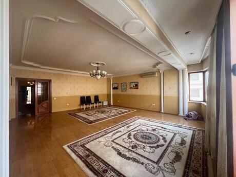 4 otaqlı yeni tikili - Şah İsmayıl Xətai m. - 240 m²
