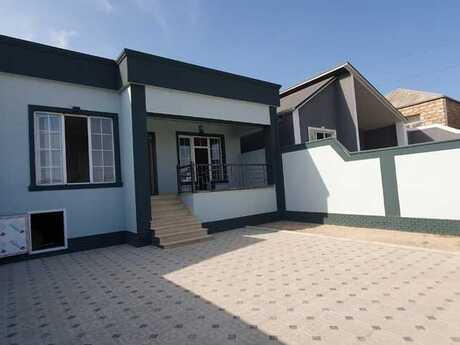 4 otaqlı həyət evi/bağ evi - Savalan q. - 130 m²