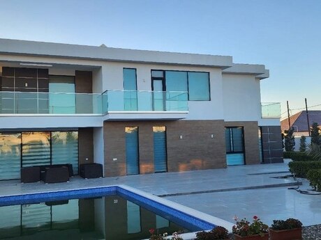 6 otaqlı həyət evi/bağ evi - Mərdəkan q. - 400 m²