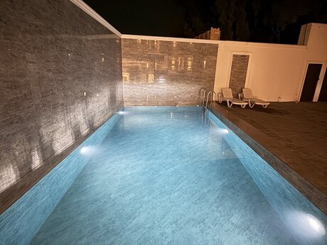 3 otaqlı həyət evi/bağ evi - Buzovna q. - 360 m²