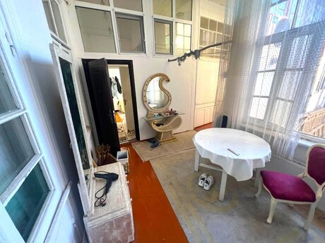 Elan №5382844 - Bakı, Nizami m., 2 otaqlı, 45 m², 3/3 mərtəbə