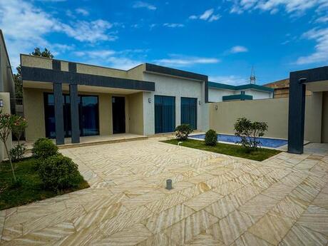 4 otaqlı həyət evi/bağ evi - Şüvəlan q. - 130 m²