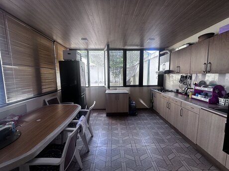 5 otaqlı həyət evi, 220 m², Novxanı: 299 000 ₼ 5