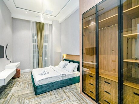 Продаётся 3-комнатная квартира в новостройке, Şah İsmayıl Xətai, 135 м², 399 000 AZN, фото 4 / 12