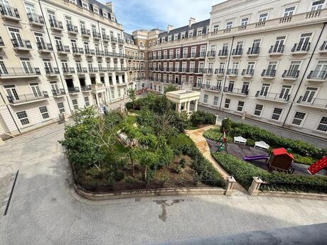 4 otaqlı yeni tikili - Ağ şəhər q. - 145 m²