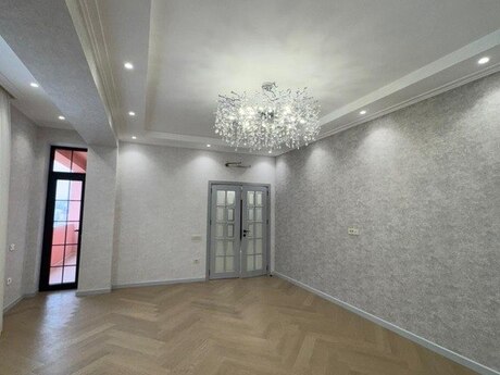 4-room apartment, 174 m², Renessans Palace: 840 000 ₼ 2
