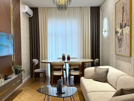 2 otaqlı köhnə tikili - Nizami m. - 50 m²