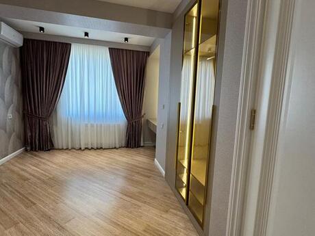 3 otaqlı yeni tikili - Elmlər Akademiyası m. - 125 m²