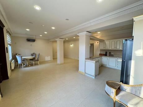 7-комн. дом/дача - пос. Шувеляны - 500 м²