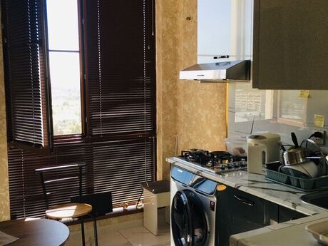 2 otaqlı yeni tikili - Bakıxanov q. - 65 m²