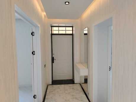 5 otaqlı həyət evi/bağ evi - Hövsan q. - 200 m²