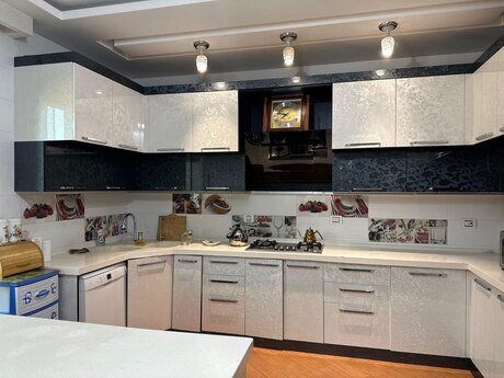 Mərdəkanda 5 otaqlı həyət evi kirayə verilir, 500 m², 200 AZN/ay, şəkil 5 / 12