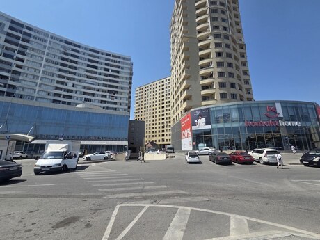 Obyekt - Əhmədli m. - 4564.3 m²