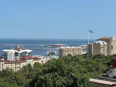 2-комн. вторичка - м. Ичеришехер - 45 м²