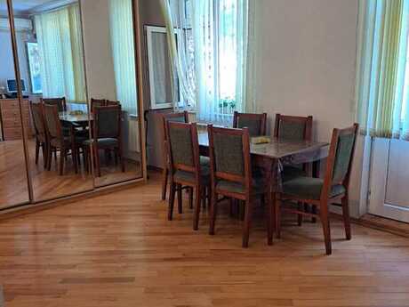 3 otaqlı köhnə tikili - Elmlər Akademiyası m. - 60 m²