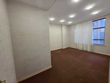 1 otaqlı ofis - Nəriman Nərimanov m. - 30 m²