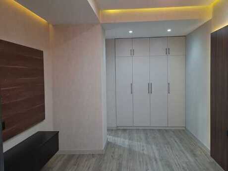 2 otaqlı yeni tikili - 8 Noyabr m. - 83 m²