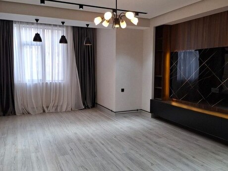 Объявление №5389133 - Баку, м. 8 ноября, 2-комн., 83 м², 9/12 этаж